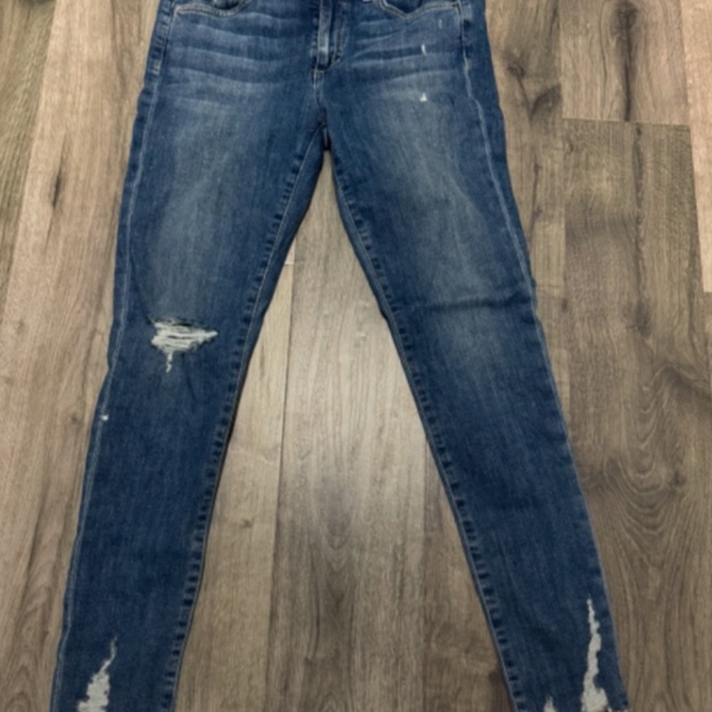 Joe’s Jeans skinny ankle distressed women’s size 28